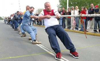 V Holíči chcú vytvoriť rekord v preťahovaní lanom V Holíči chcú vytvoriť rekord v preťahovaní lanom