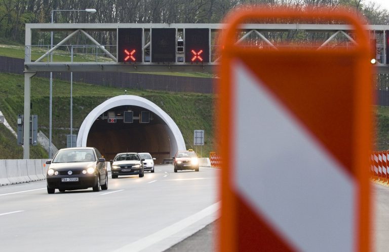 Lamačská cesta Staré grunty cesty obchvat tunela Sitina