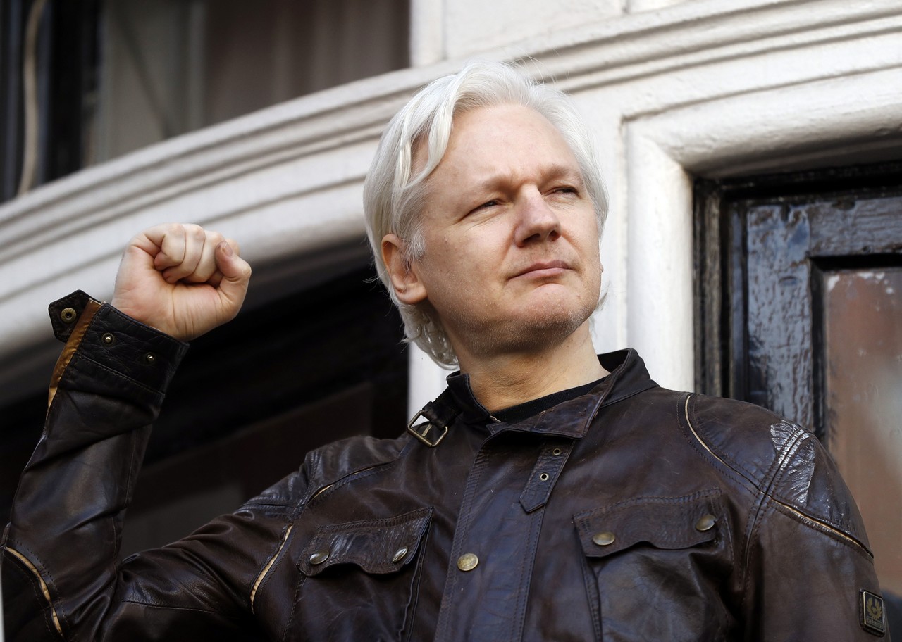 Julian Assange, súd, pojednávanie, WikiLeaks