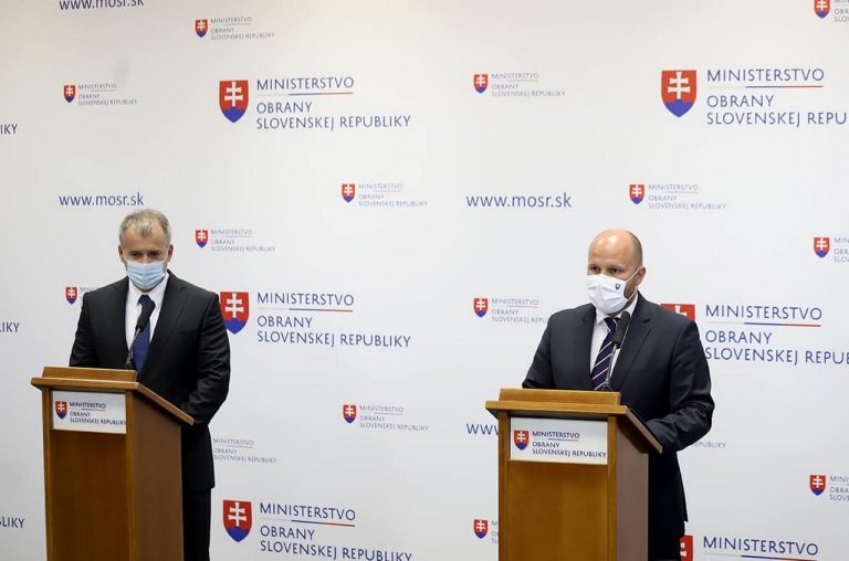 Jaroslav Naď, minister, obrana