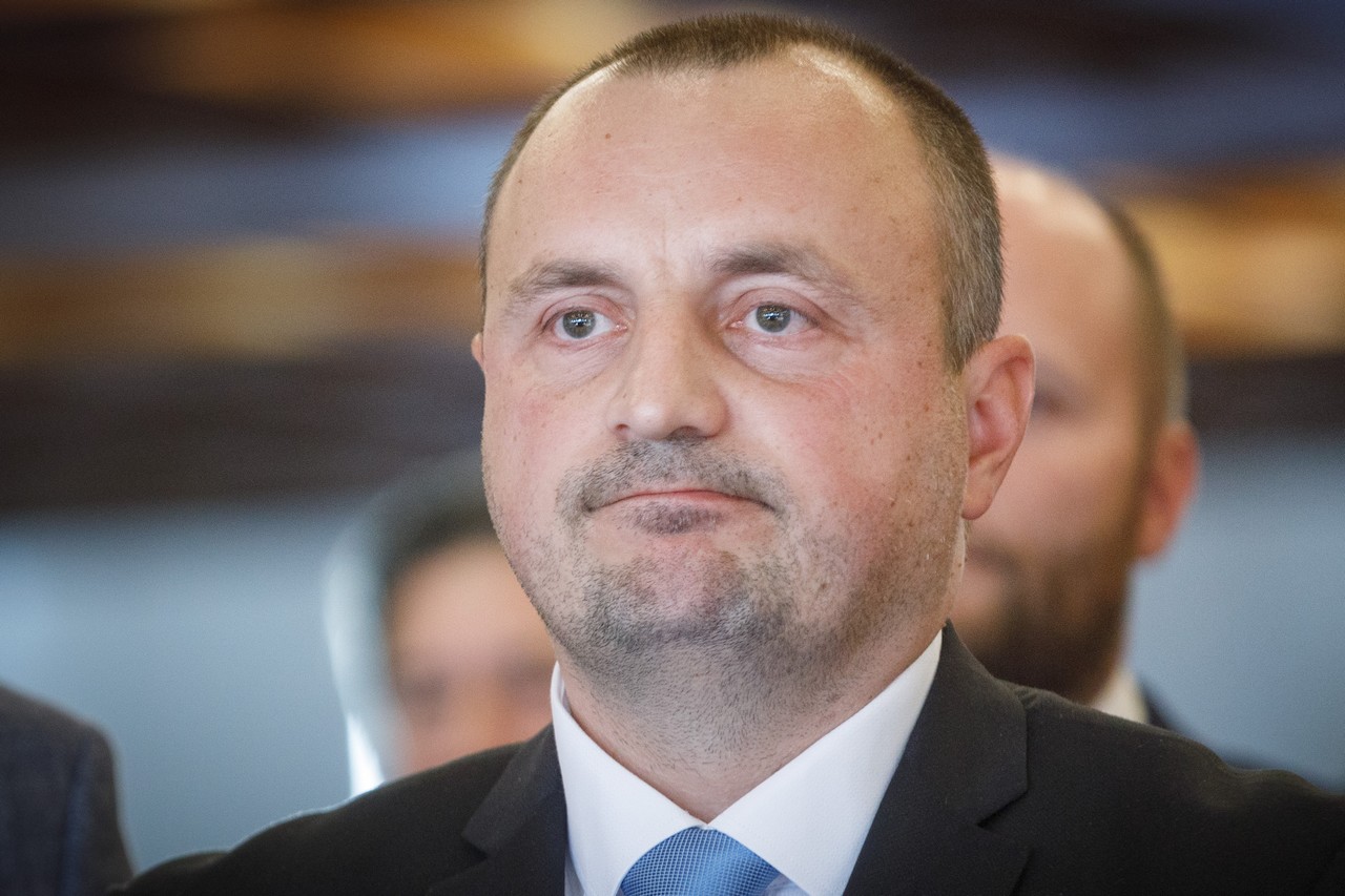 Lukáš Kyselica, Vojenské spravodajstvo, poslanec