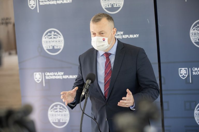 Milan Krajniak, minister, podpora.