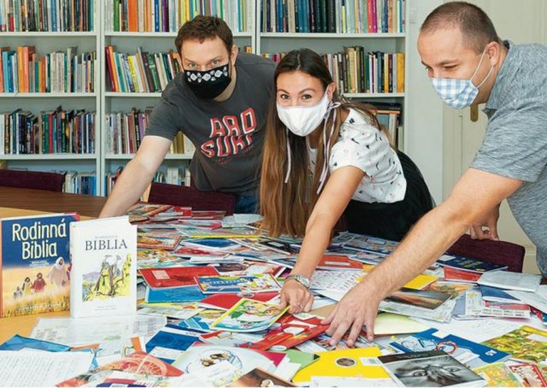 Katolícke noviny prinášajú výhercov detskej súťaže "Leto s Bibliou"