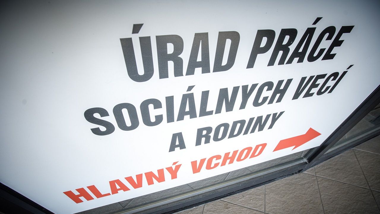 Úrad práce, sociálnych vecí a rodiny