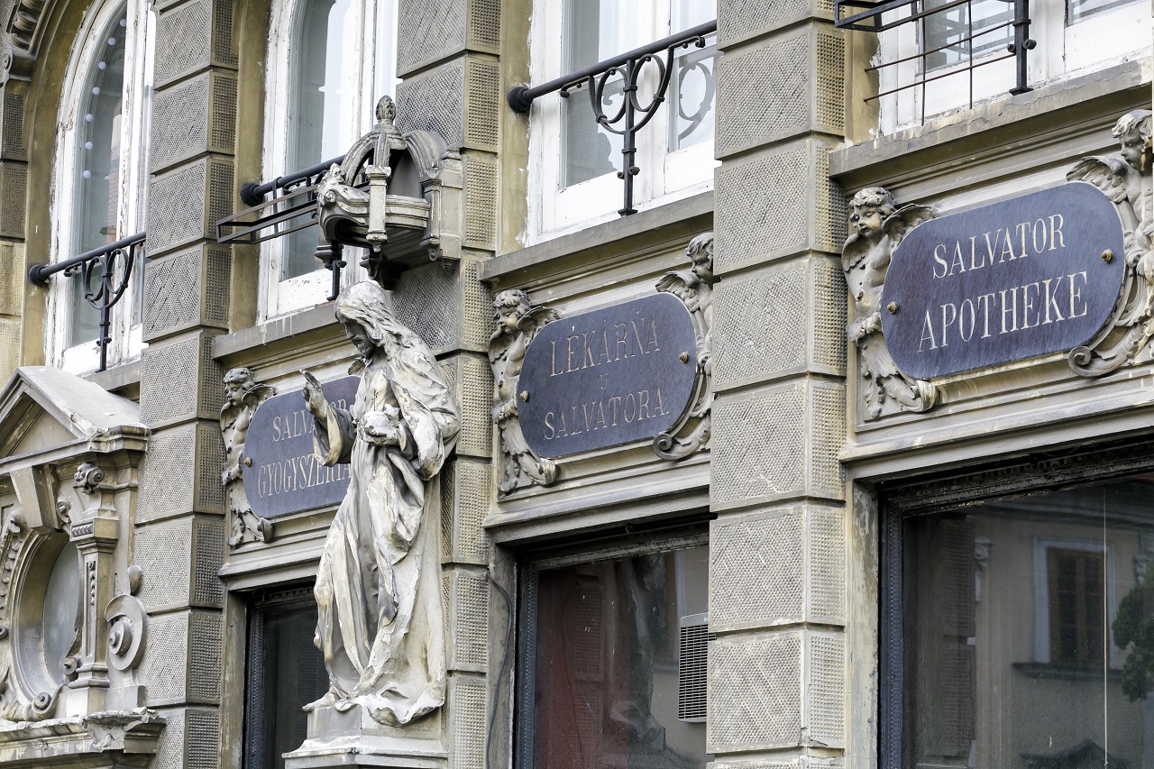 historická budova Panská Lekáreò u Salvátora
