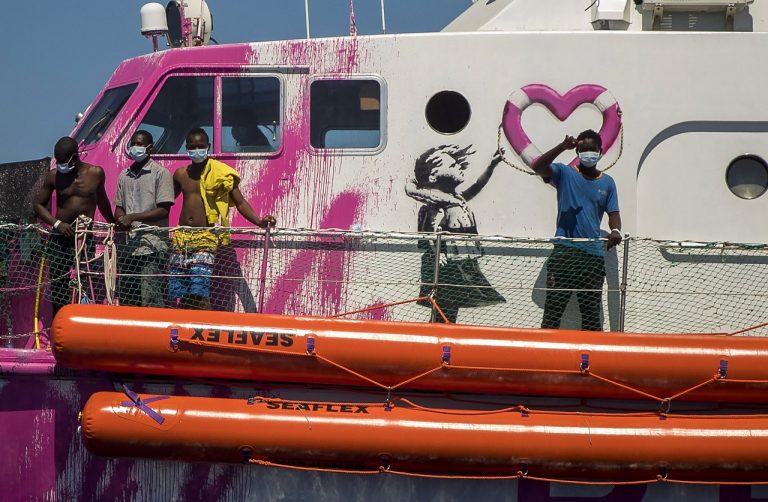 migranti, lampedusa
