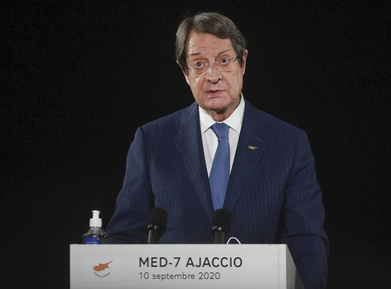 Nikos Anastasiadis, grecko