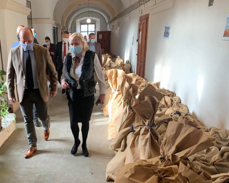 Jaroslav Naď, minister, obrana