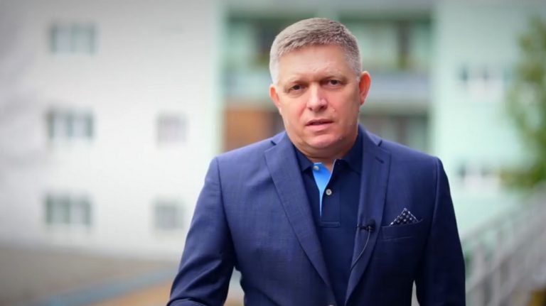 Robert Fico, Smer-SD, kritika