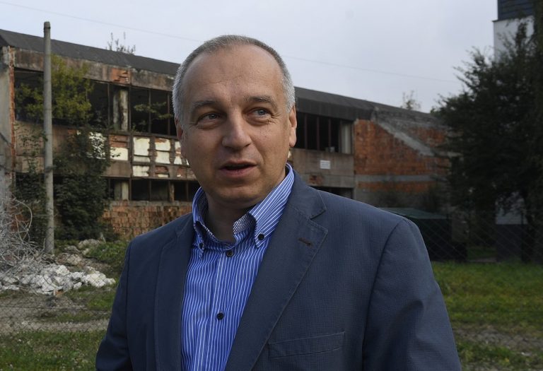Karol Janas, testovanie, reakcia