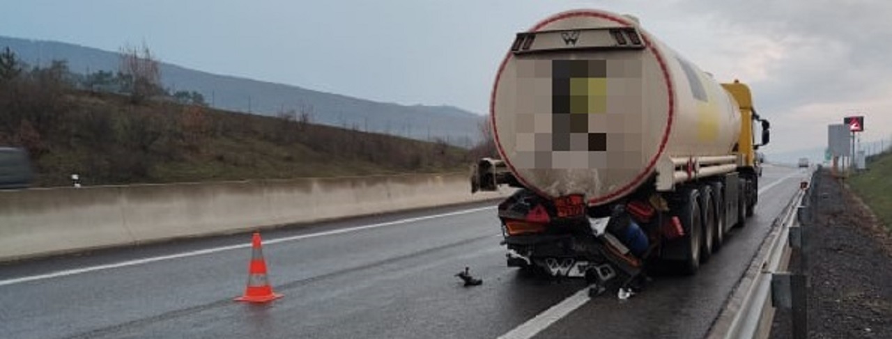 Náraz do cisterny neprežila 62-ročná žena