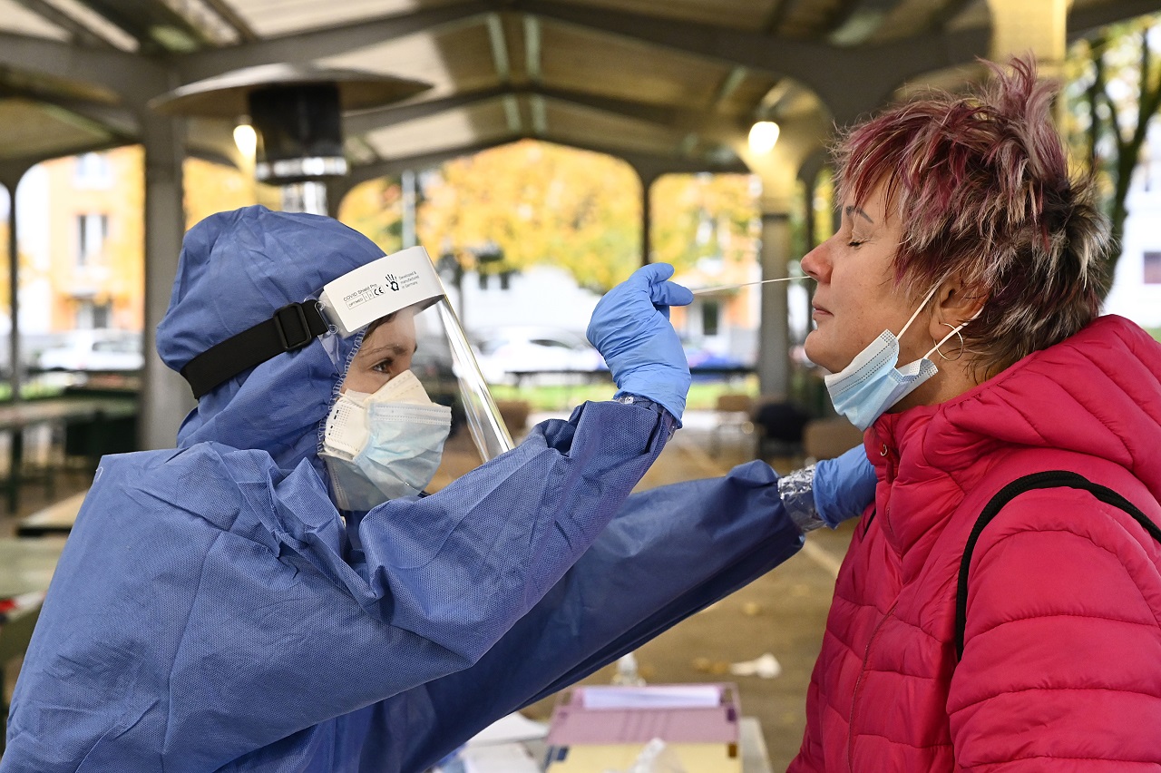 celoplošné testovanie na ochorenie COVID-19 v Trenčíne