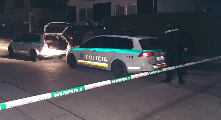 Polícia zasahuje v Strečne