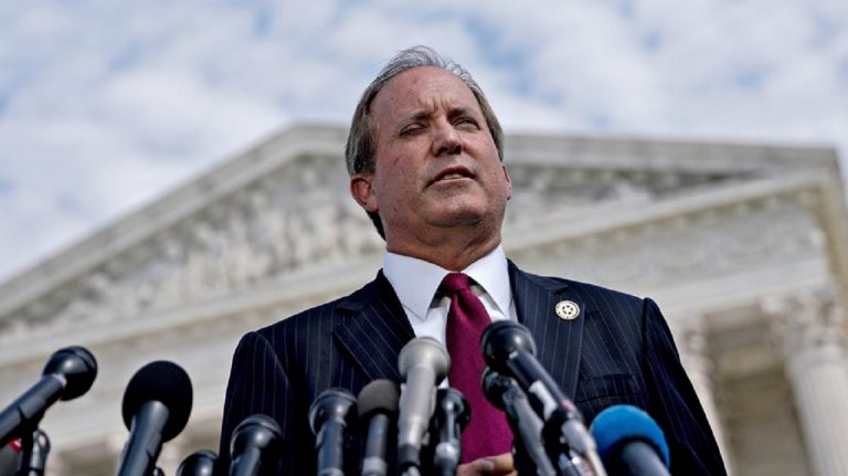 Štátny žalobca Texasu Ken Paxton