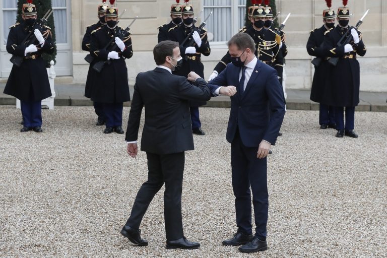 Emmanuel Macron slovenský premiér Igor Matovič