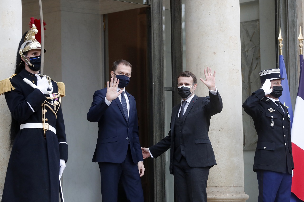 Emmanuel Macron slovenský premiér Igor Matovič