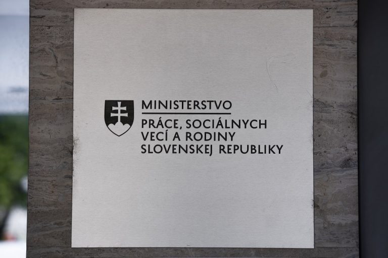 Ministerstvo práce sociálnych vecí a rodiny SR