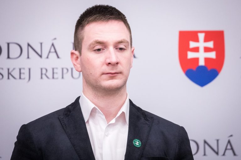 Milan Uhrík