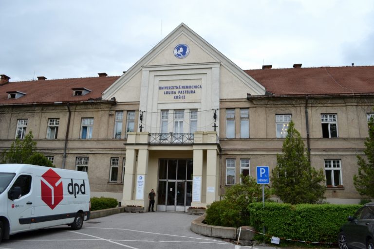 Košice_-_Univerzitná_nemocnica_-a