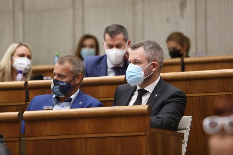 Pellegrini, Raši