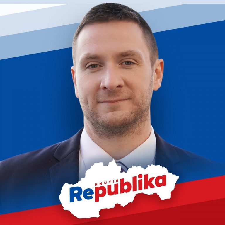 Milan Uhrík