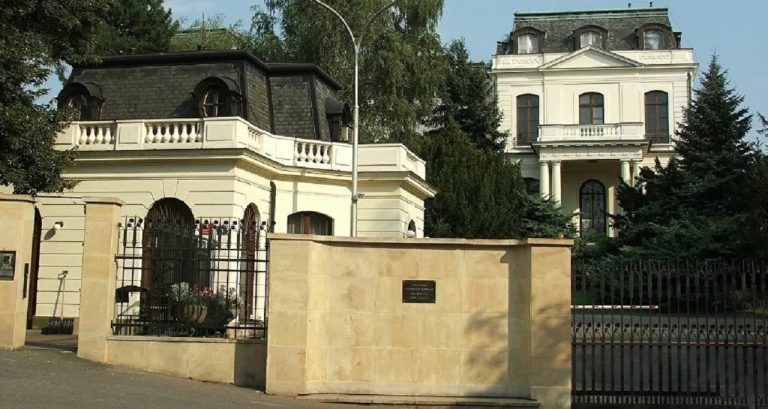 ruske velvyslanectvo v prahe