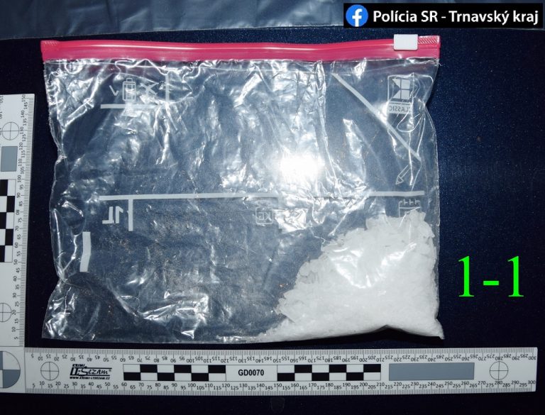 URL: http://klient.tasr.sk/klient/asx/search/view/ViewerFoto.asx?Document=../../FondyF/21/04/20210414_policia_Dunajska_Streda_diler_zadrzanie6774123.1@Foto&QueryText=