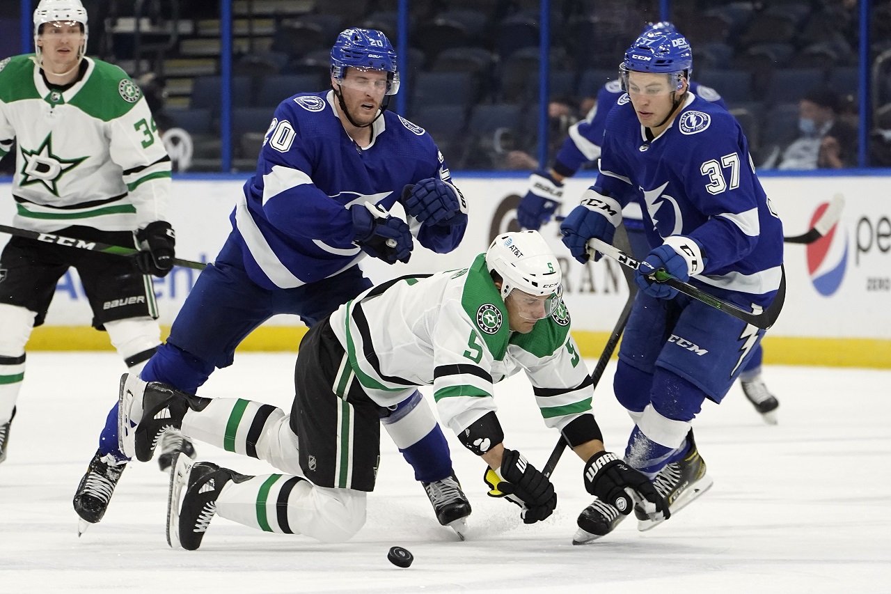 Andrej Sekera Tampa Bay Lightning - Dallas Stars
