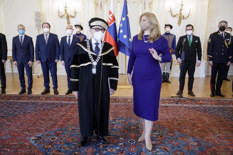 prezidentka rektor Paneuropska vysoka skola Juraj Stern