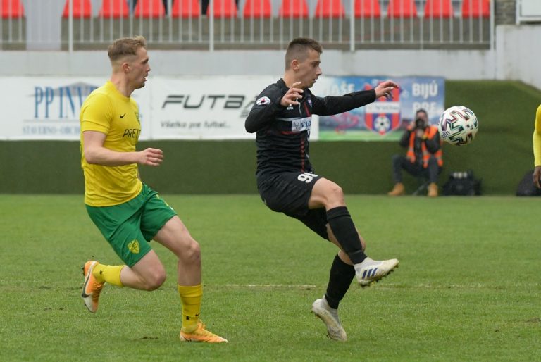 Futbal_Zlate Moravce_Zilina