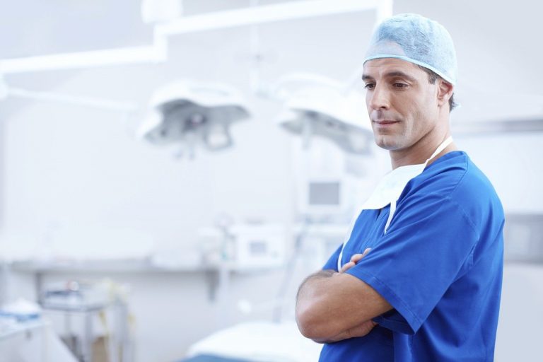 lekár, doktor