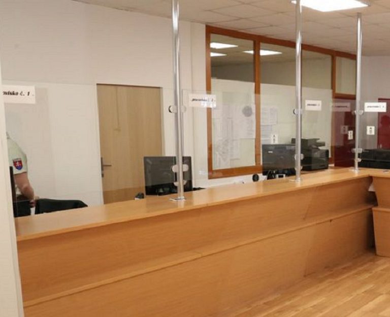 Ukrajinci sa snažili prejsť cez rozum cudzineckej polícii v Bratislave