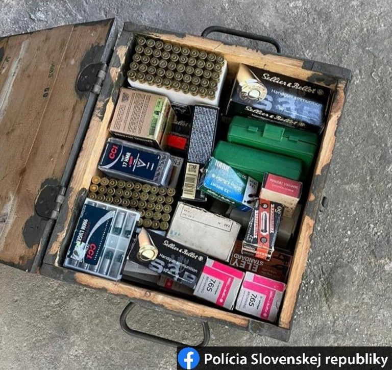 Naka, strelivo a zbrane zadržané