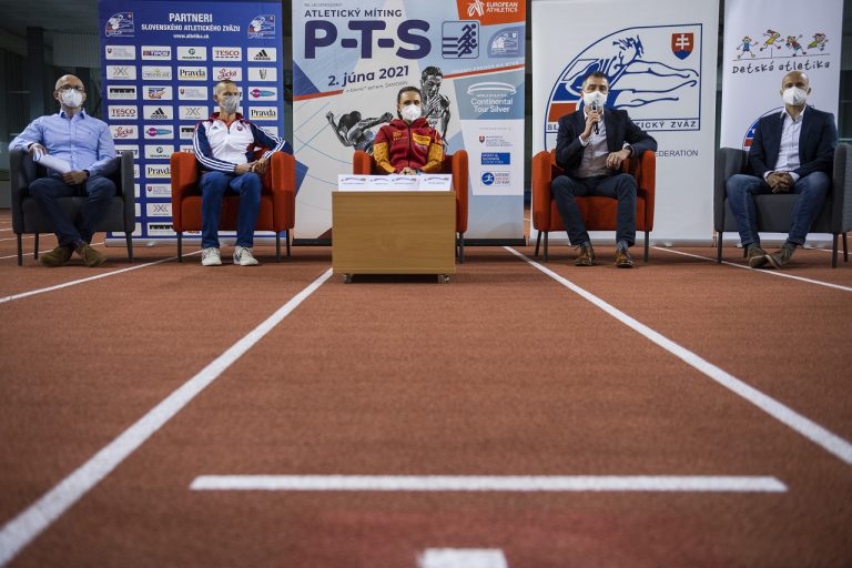 Martin Pupiš Peter Korčok Vladimír Gubrický Matej Tóth Iveta Putalová