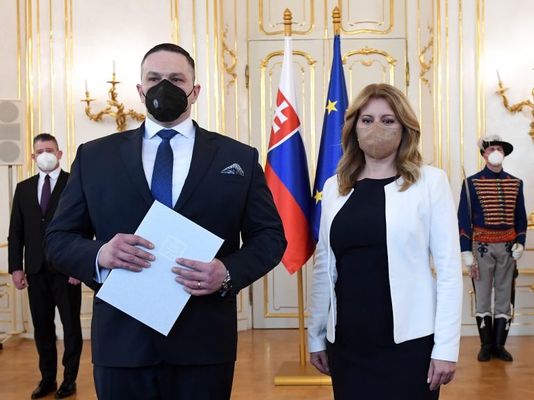 nový riaditeľ SIS Michal Aláč Zuzana Čaputová