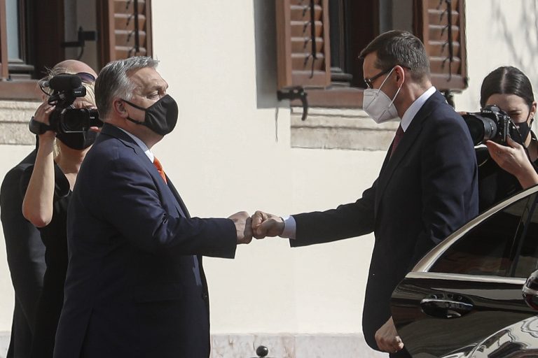 Viktor Orbán, Matteusz Morawiecki