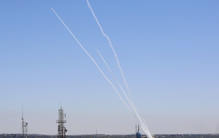 Izrael Palestínčania armáda útok raketový ofenzíva