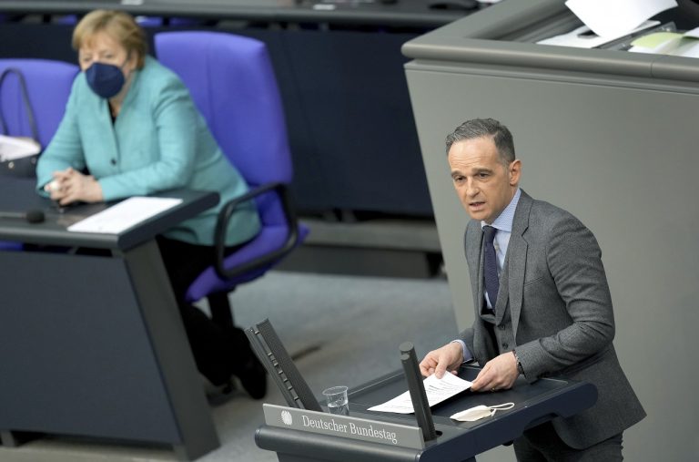 Angela Merkelová, Heiko Maas