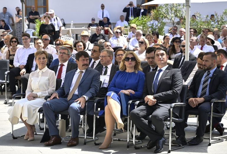 Slávnostné otvorenie kaštieľa v Borši