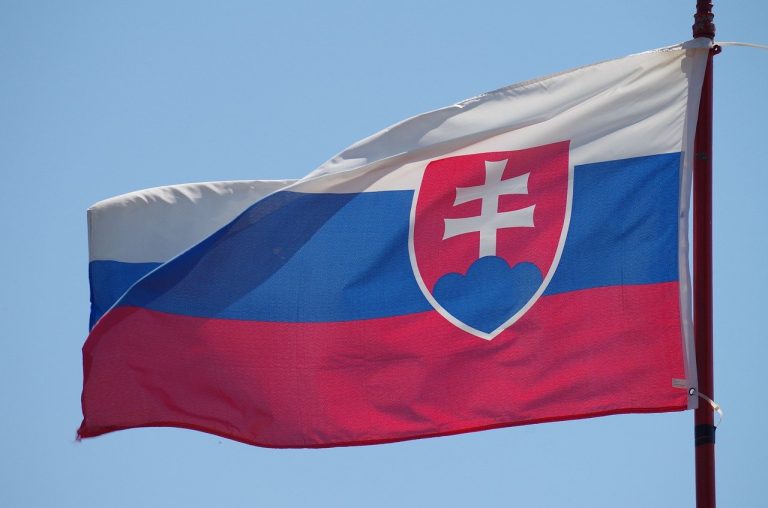 Slovensko vlajka