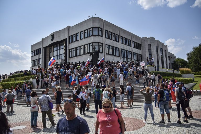 protest pred NR SR v Bratislave