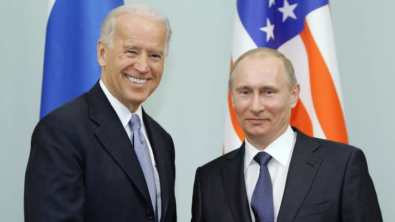 Joe Biden a Vladimir Putin