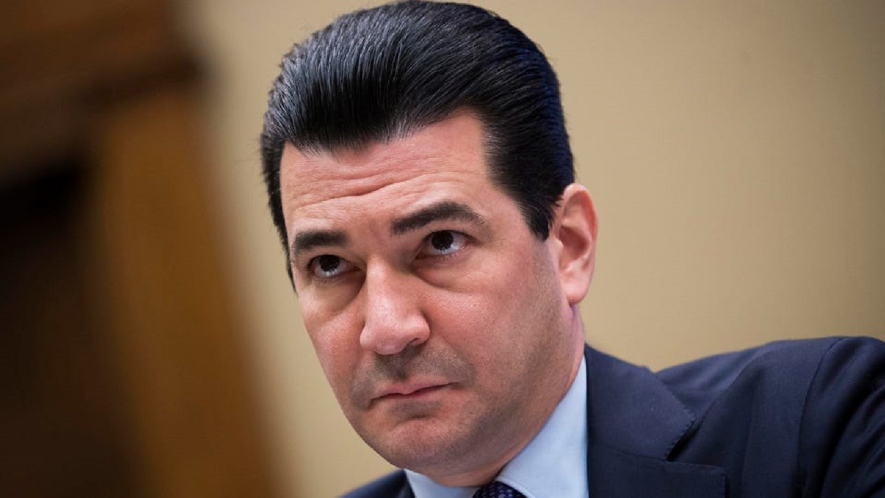 Scott Gottlieb, bývalý šéf FDA, dnes člen predstavenstva koncernu Pfizer