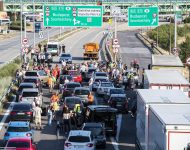 Protest pendlerov na hraničnom priechode v Bratislave