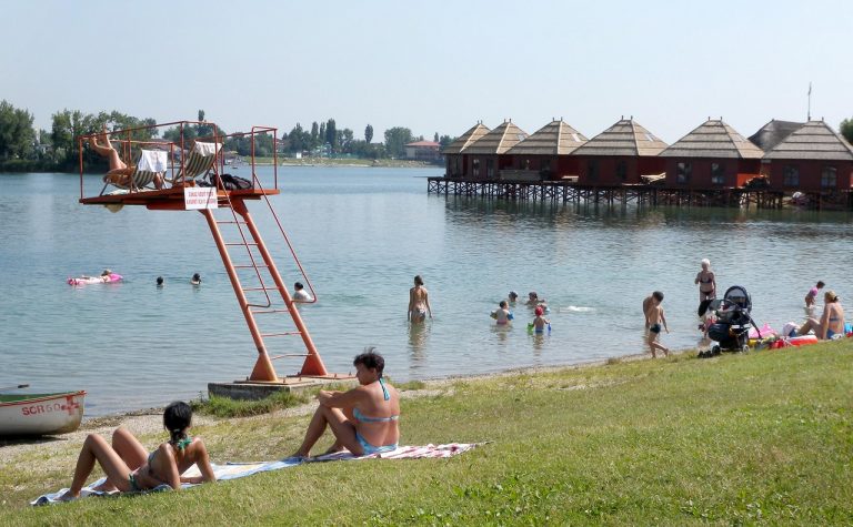 Slnečné jazerá v Senci