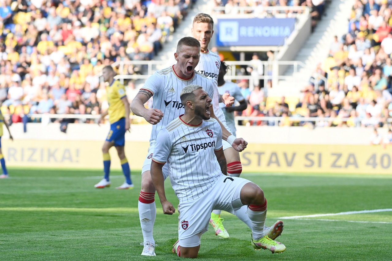 Saymon Cabral, Jakub Griè a Milan Ristovski