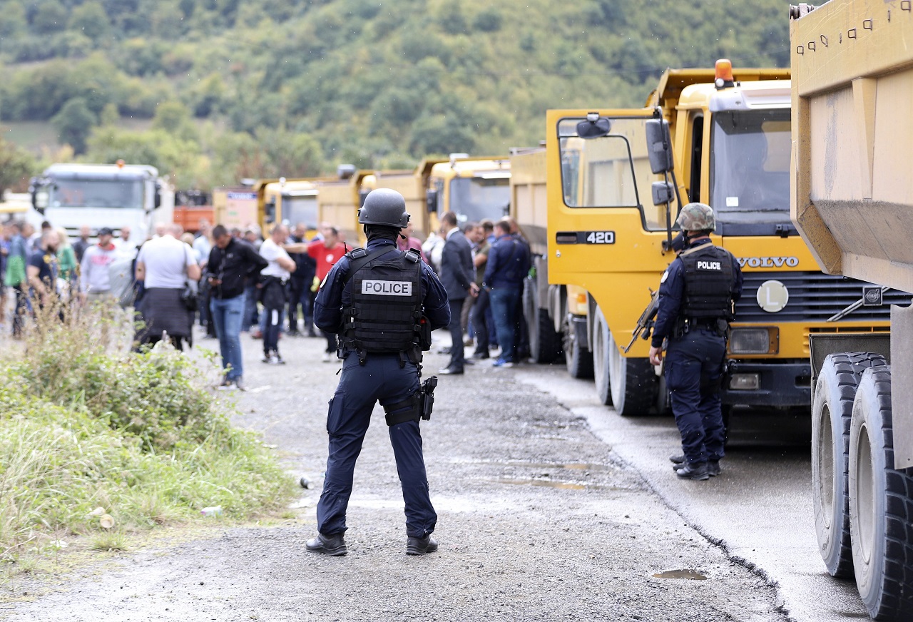 Kosovskí Srbi protest