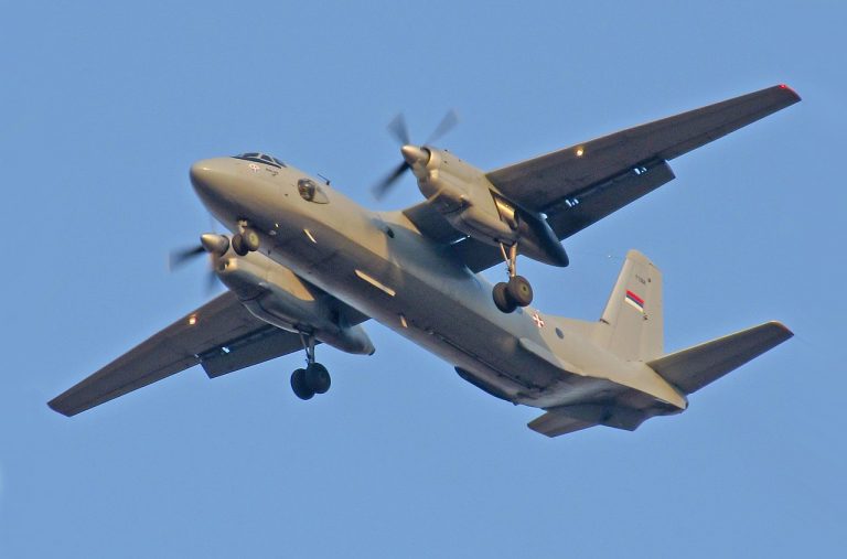 lietadlo An-26