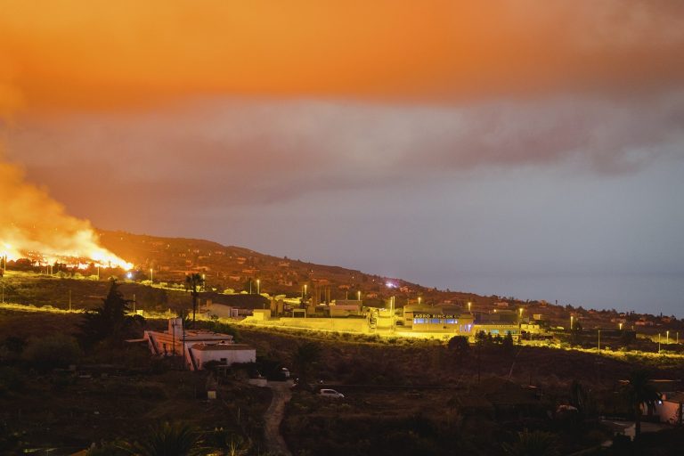 Erupcia sopky La Cumbre Vieja