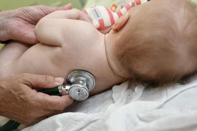 dieťa, pediatria, nemocnica